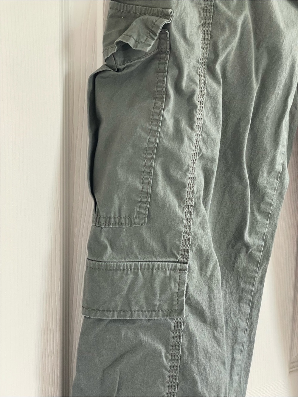Vanilla Star Olive Green Cargo Pants Utility Parachute Wide Leg Size M Army Y2K - Picture 7 of 8